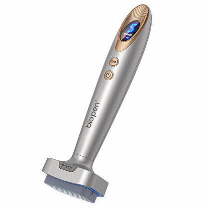 Bio Pen Bio 6 microneedling-device in silver with EMS function and LED display, designed for skin rejuvenation, tightening, and improved serum absorption.