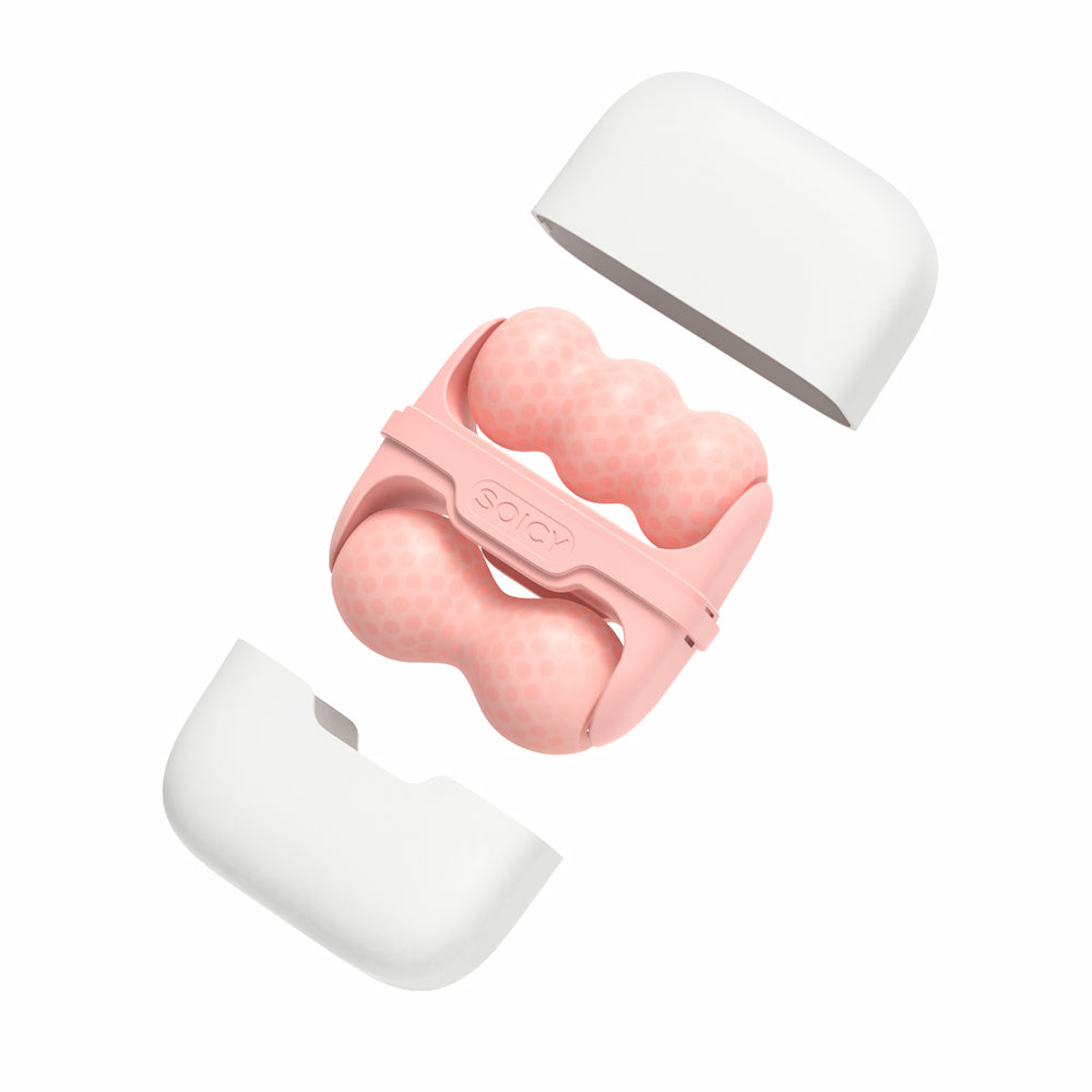 Ice Roller Soicy S30 in pink – ergonomic facial roller for cryotherapy, massage, and lymphatic drainage, shown in disassembled position with white storage case.