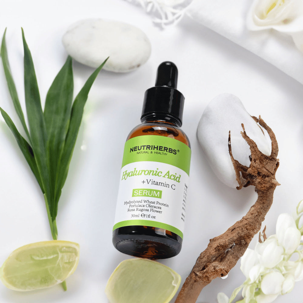 Neutriherbs Hyaluronic Acid + Vitamin C Serum 30 ml with hyaluronic acid and vitamin C. Moisturizing facial serum with natural ingredients that strengthen the skin barrier, provide radiance, and help reduce fine lines.