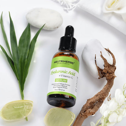 Neutriherbs Hyaluronic Acid + Vitamin C Serum 30 ml with hyaluronic acid and vitamin C. Moisturizing facial serum with natural ingredients that strengthen the skin barrier, provide radiance, and help reduce fine lines.